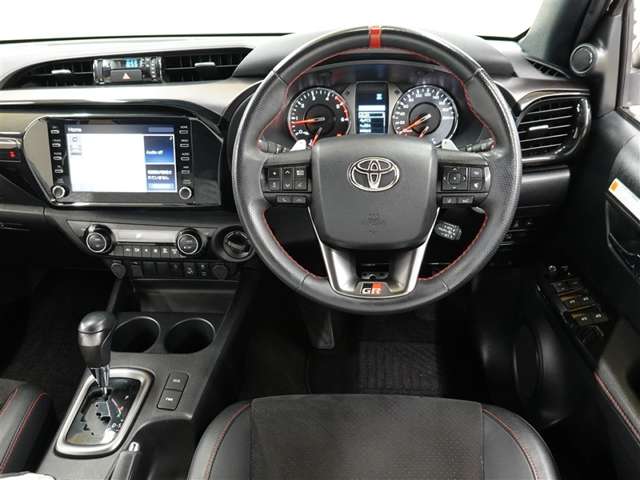 Toyota Hilux 12
