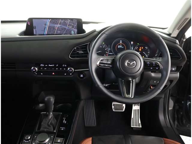 Mazda CX-30 4