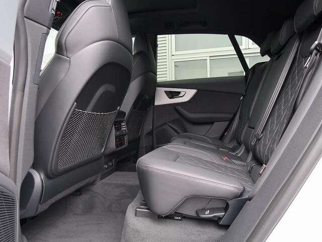 Audi Q8 9