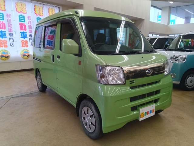 Daihatsu Hijet Cargo 11