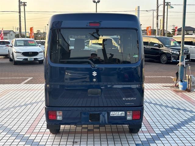 Suzuki Every 9