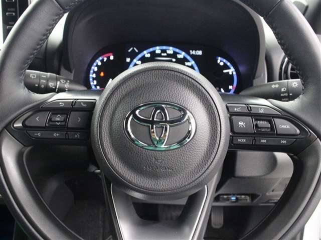 Toyota Yaris Cross 8