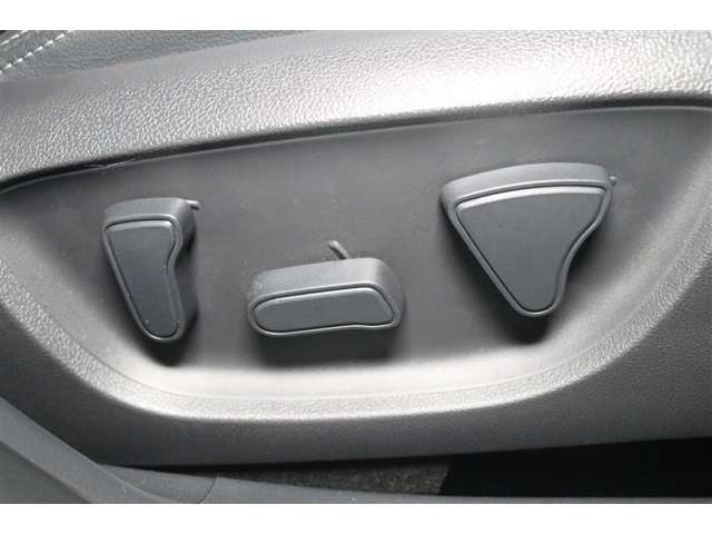 Toyota Yaris Cross 12