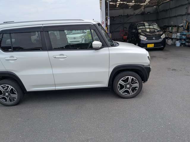 Mazda Flair Crossover 6