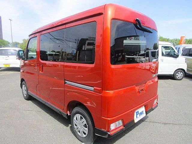 Daihatsu Atrai 8