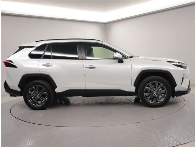 Toyota RAV4 2