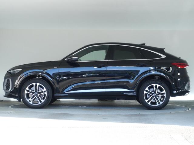 Audi Q5 Sportback 5