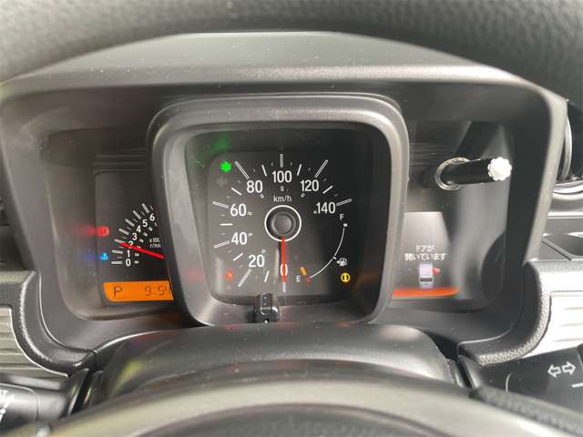 Honda N-VAN 9