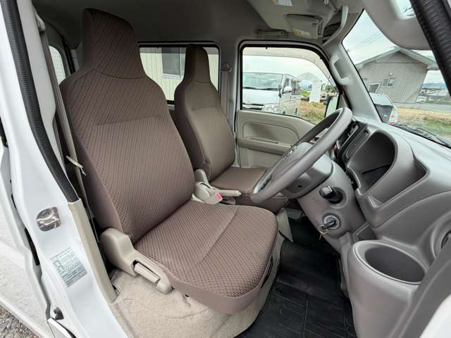 Nissan NV100 Clipper 3