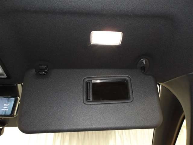 Toyota Noah 11