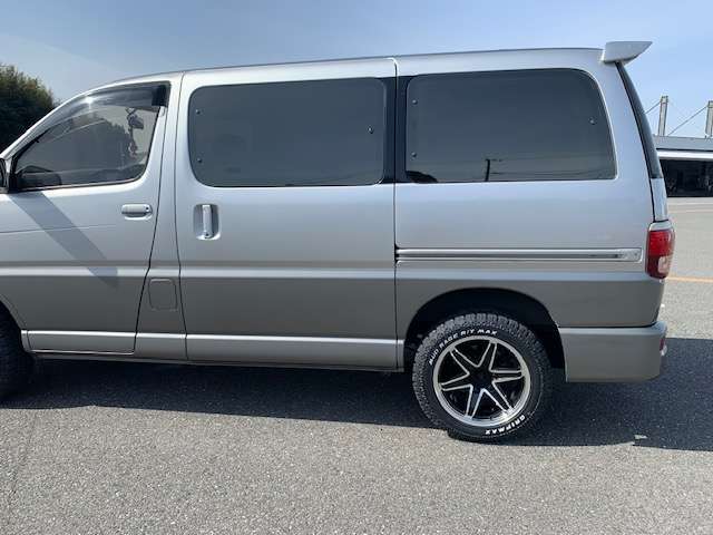 Toyota Regius 5