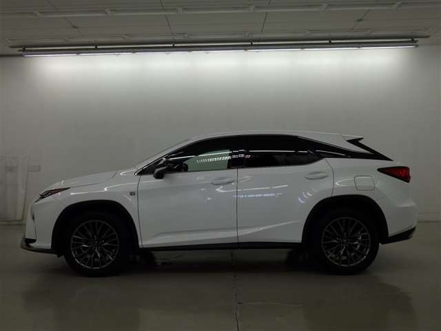 Lexus RX 4