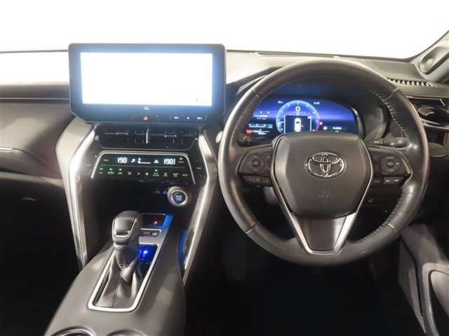 Toyota Harrier 5