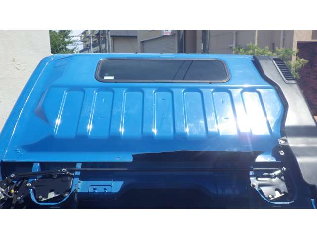 Mitsubishi Fuso Canter 10