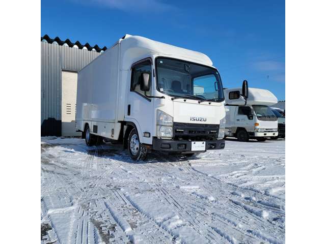 Isuzu Elf 5