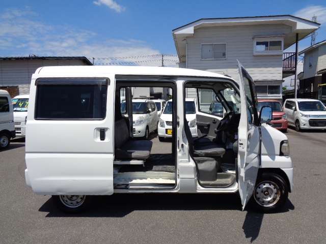 Mitsubishi Minicab Van 5