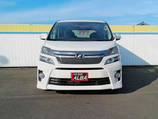 Toyota Vellfire 7