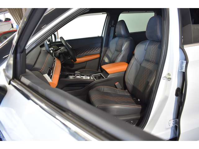 Mitsubishi Outlander 6