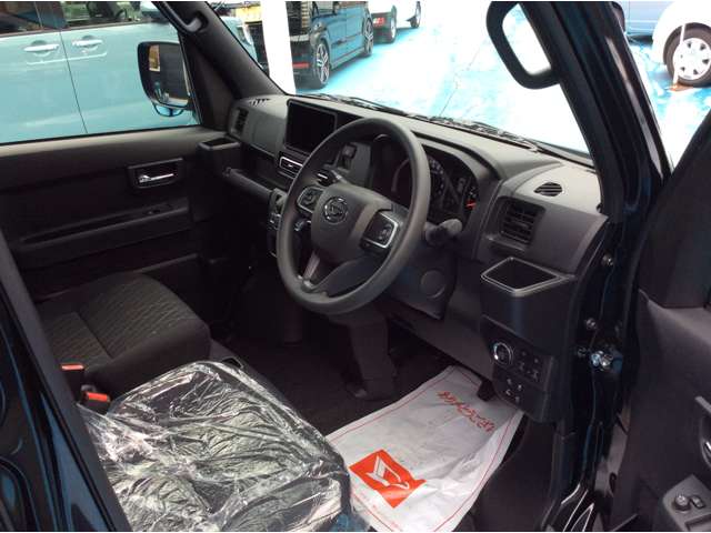 Daihatsu Atrai 8