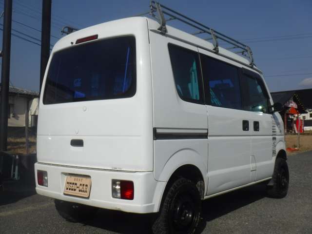 Suzuki Every 8
