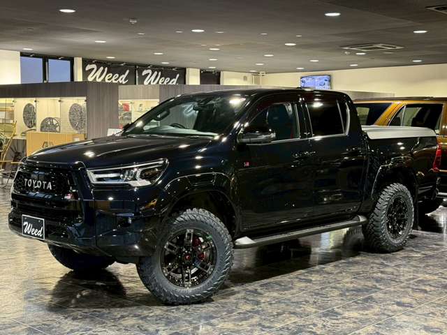 Toyota Hilux 2