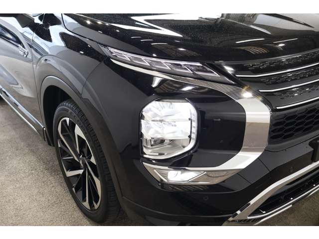 Mitsubishi Outlander 12
