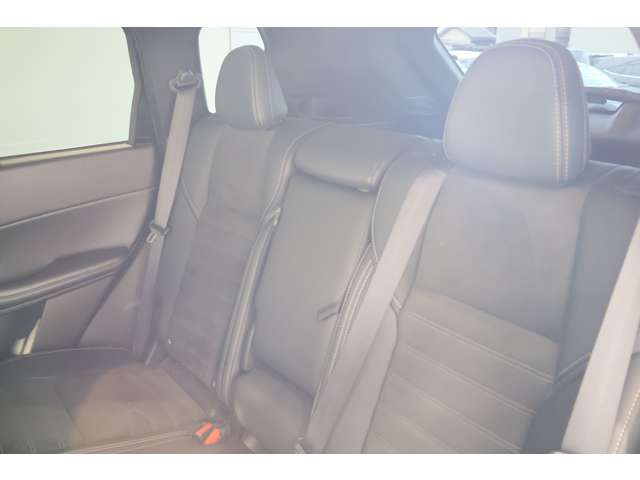 Mitsubishi Outlander 7