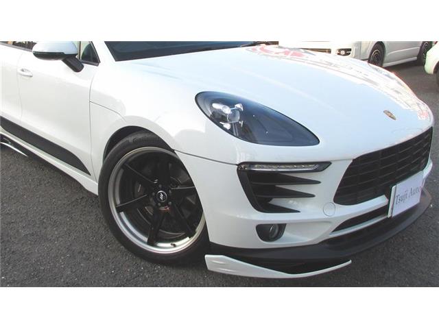 Porsche Macan 10