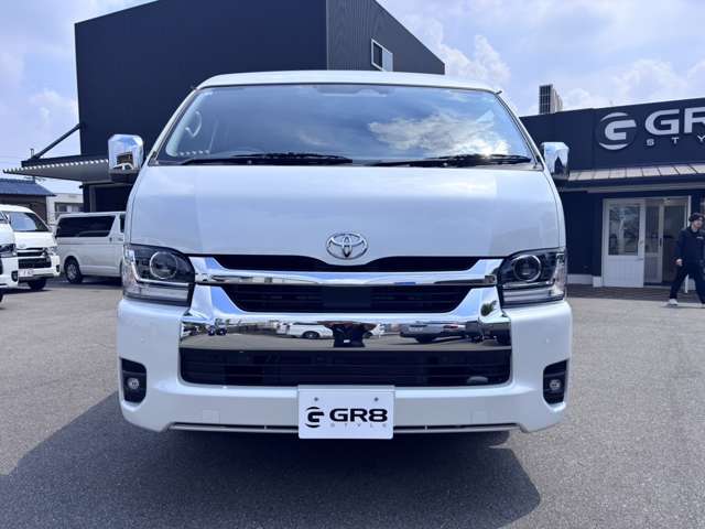Toyota Hiace 6