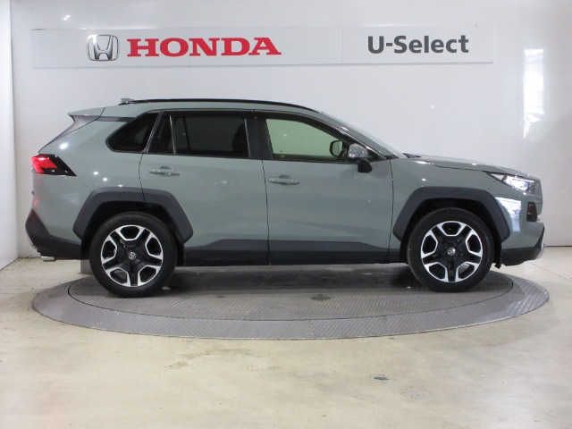 Toyota RAV4 6