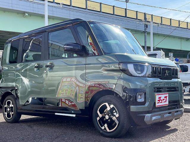 Mitsubishi Delica Mini 2
