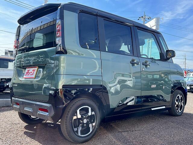 Mitsubishi Delica Mini 5