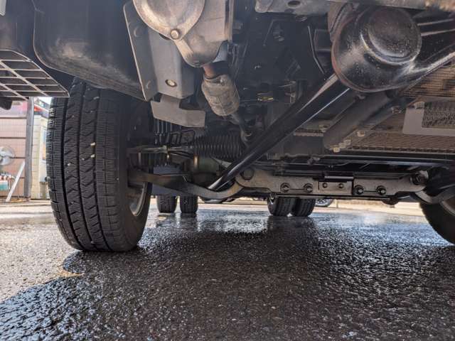 Isuzu Elf 5