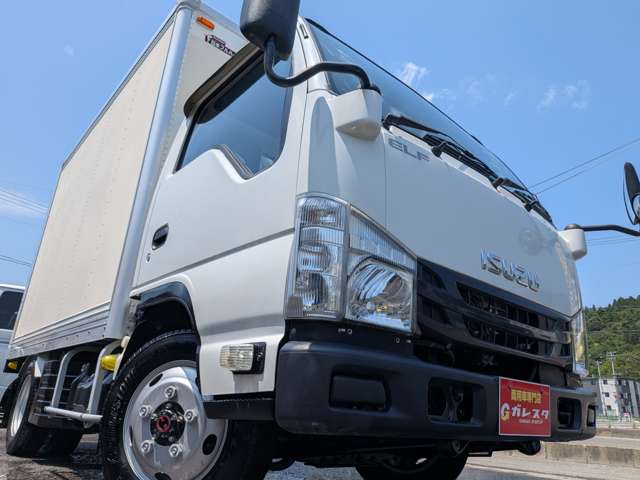 Isuzu Elf 7