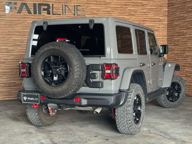 Jeep Wrangler 9