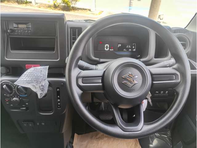 Suzuki Every 11