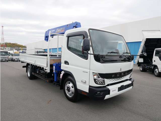 Mitsubishi Fuso Canter 4