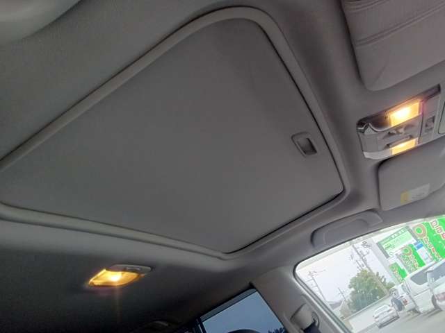Subaru Legacy Outback 11