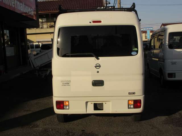 Nissan NV100 Clipper 7