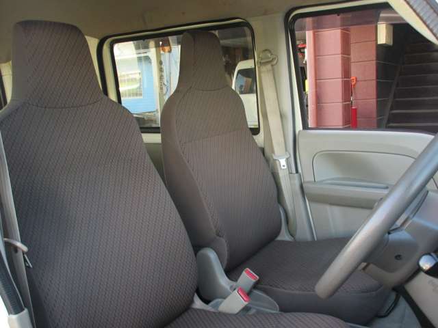 Nissan NV100 Clipper 9