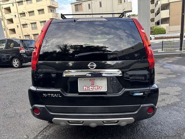 Nissan X-Trail 9