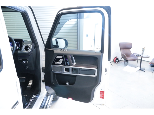 Mercedes-Benz G-Class 12