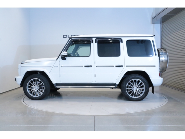 Mercedes-Benz G-Class 8