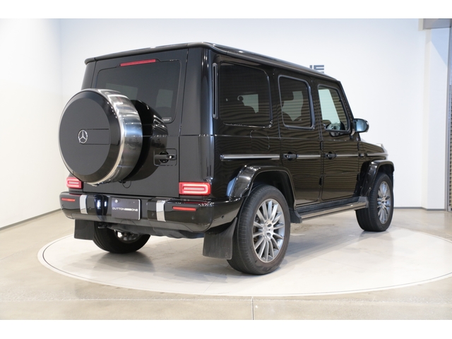 Mercedes-Benz G-Class 9