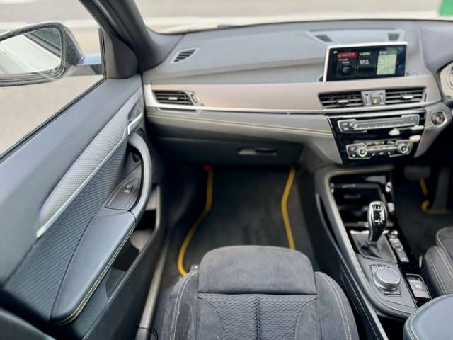 BMW X2 8