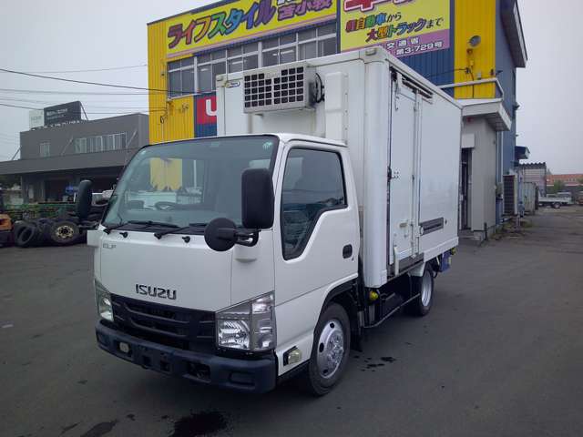 Isuzu Elf 3