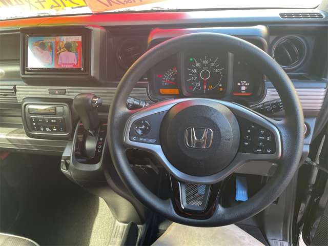 Honda N-VAN 9