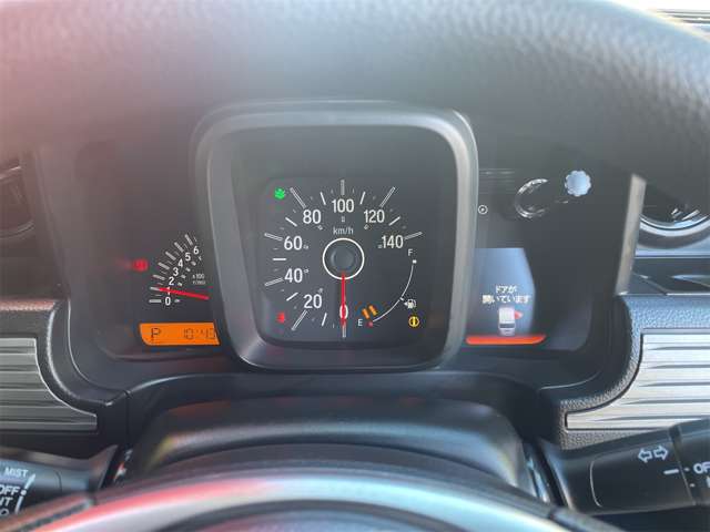 Honda N-VAN 10