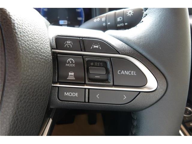 Toyota Noah 6