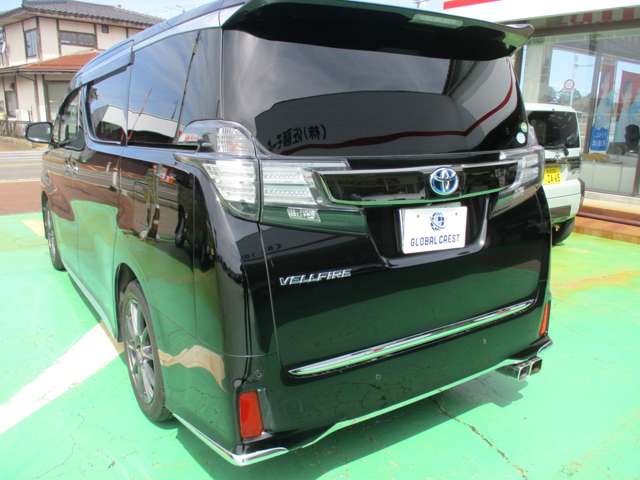 Toyota Vellfire 9